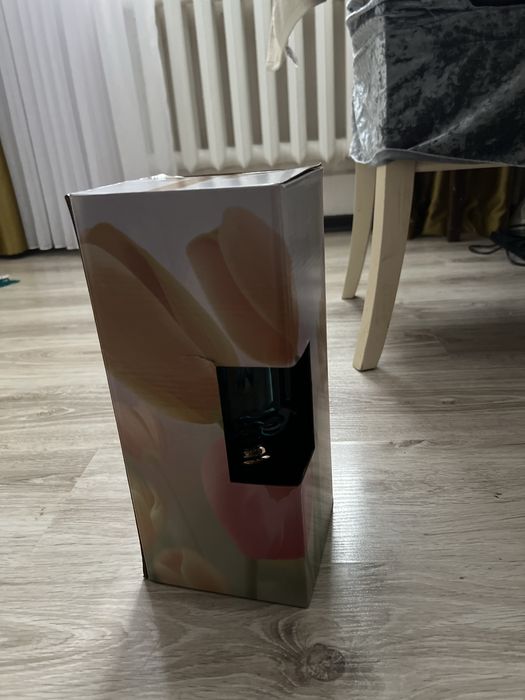 Ваза для цветов.