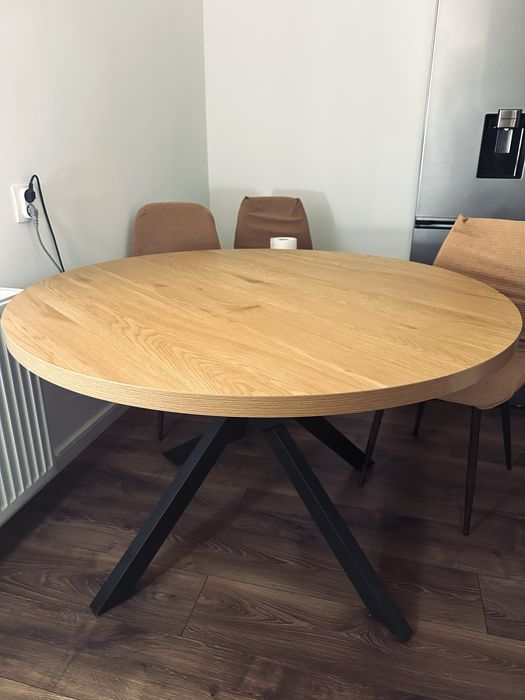 Masa diametru de 120cm