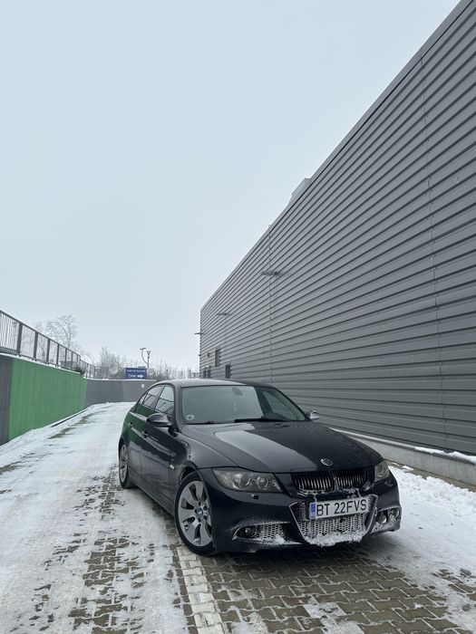 BMW E90 320i | 2007 |