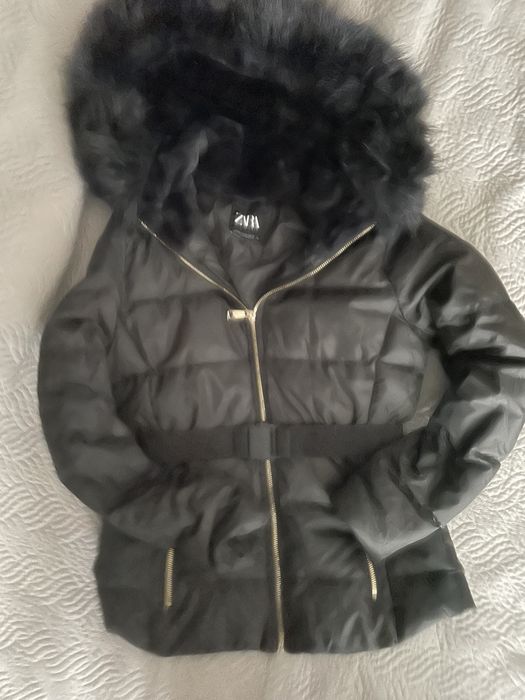Пухено с качулка и коланче яке на Зара Zara - XS