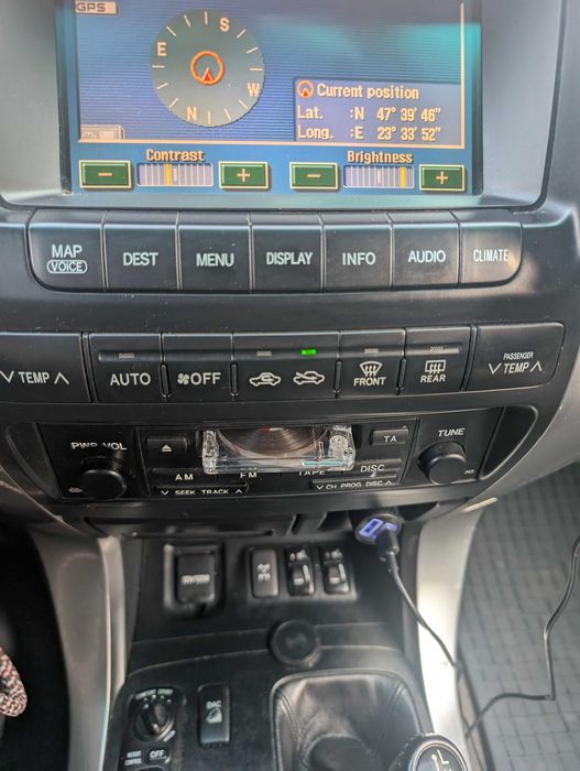 Toyota Land Cruiser 120J Prado