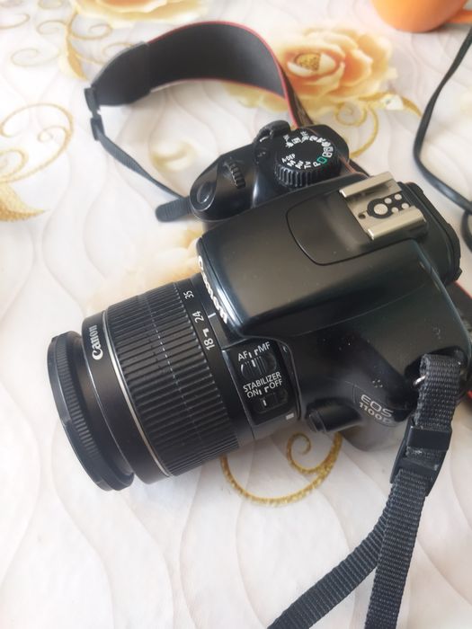 Фотоаппарат зеркальный Canon EOS 11 то00D