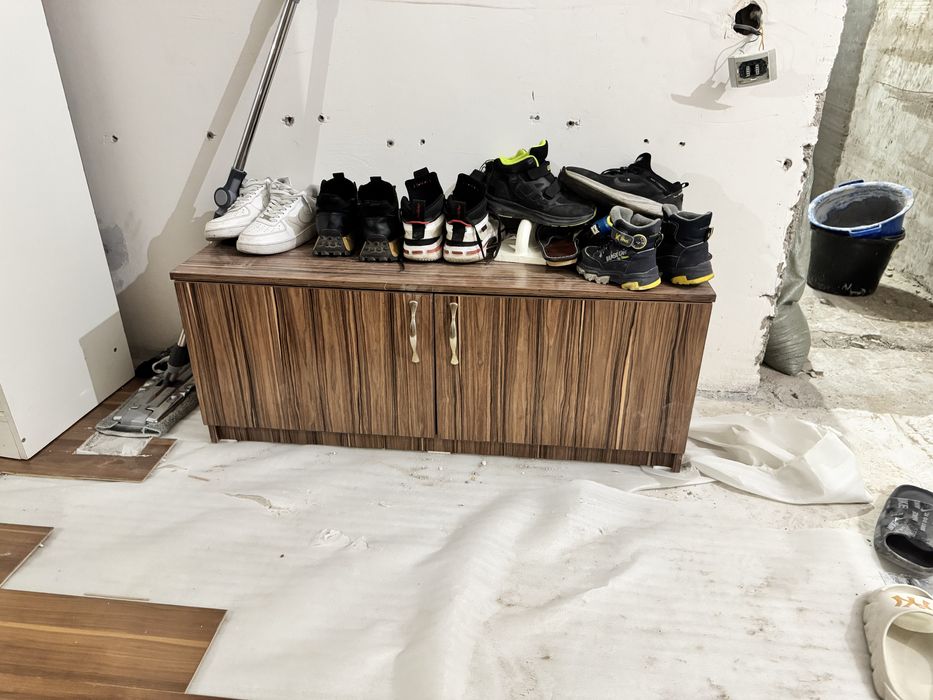 Срочно продам купе шкаф