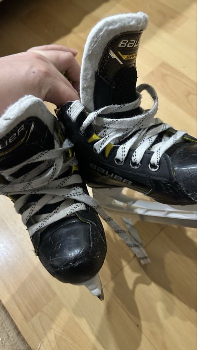 Коньки хоккейные детские