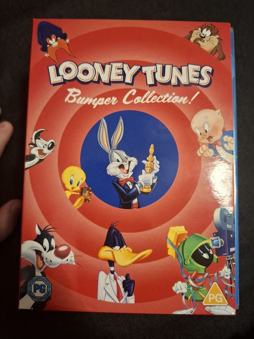 Looney Tunes desene animate pe DVD