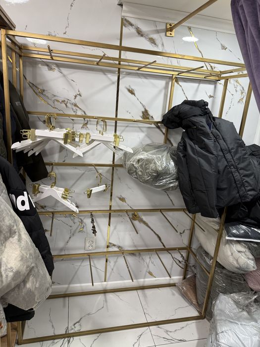 Продается стелажи