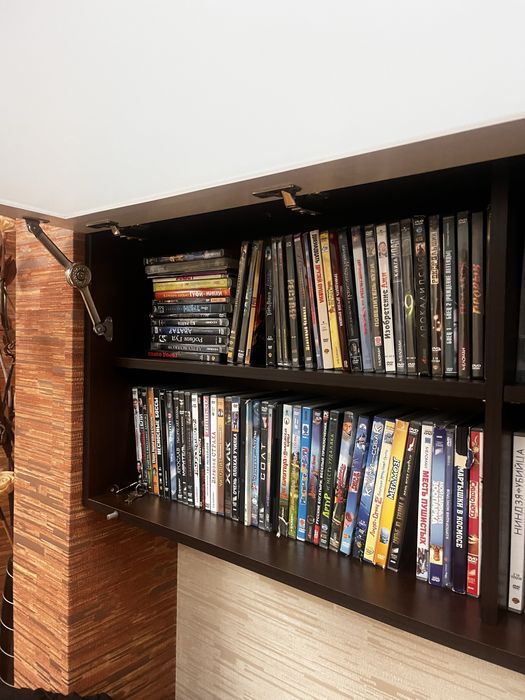 СРОЧНО!!! продам подвесные полки