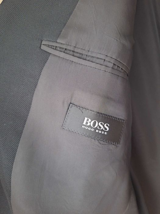 Мъжко черно сако Boss