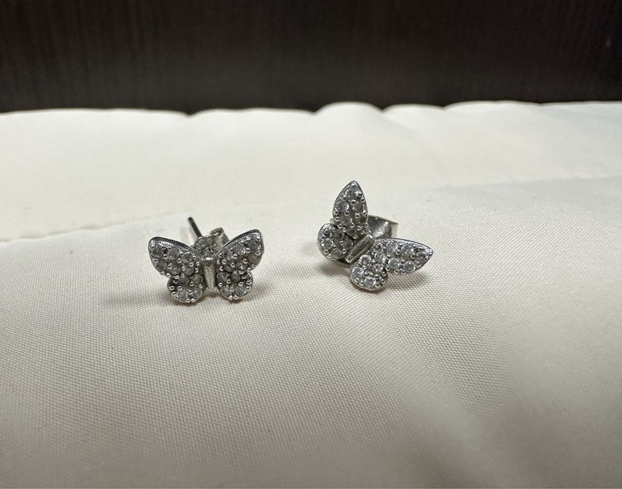 Дамски обеци тип пеперуда със сребристо покритие