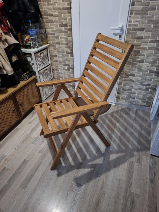 Здравейте, продавам чисто нови 4 броя градински столове