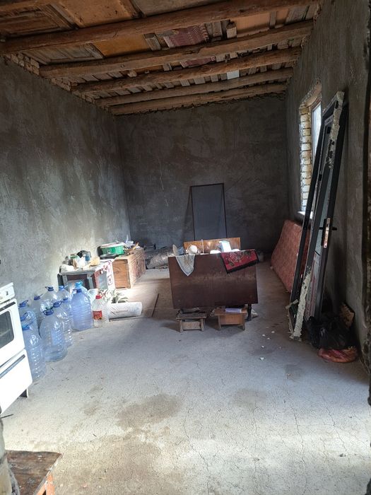 Абай 33 да янги уй сотилади СРОЧНО!!!