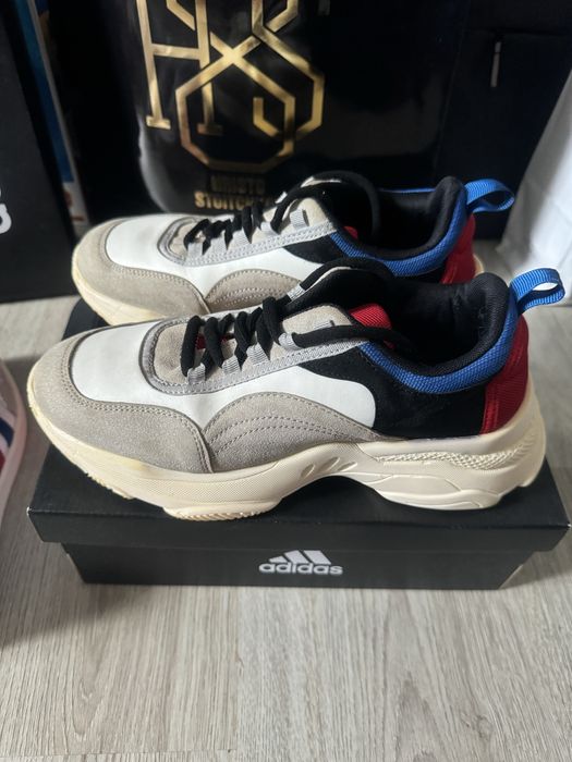 Дамски кецове Adidas