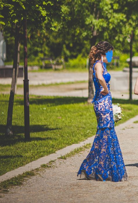 Официална рокля размер S