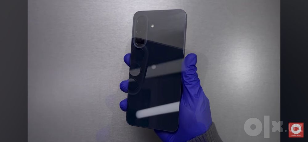Samsung A57 xotira256 Gb xolati ideal  karopkasi bor bir qöl ishlatilg