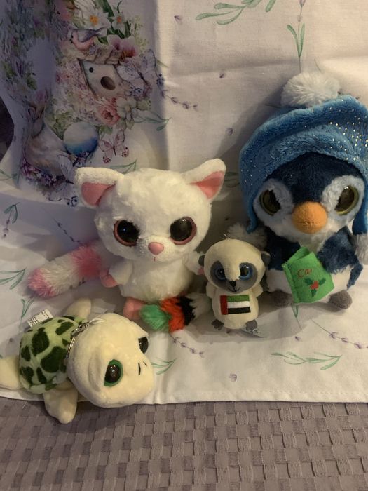 Игрушки,  два брелка