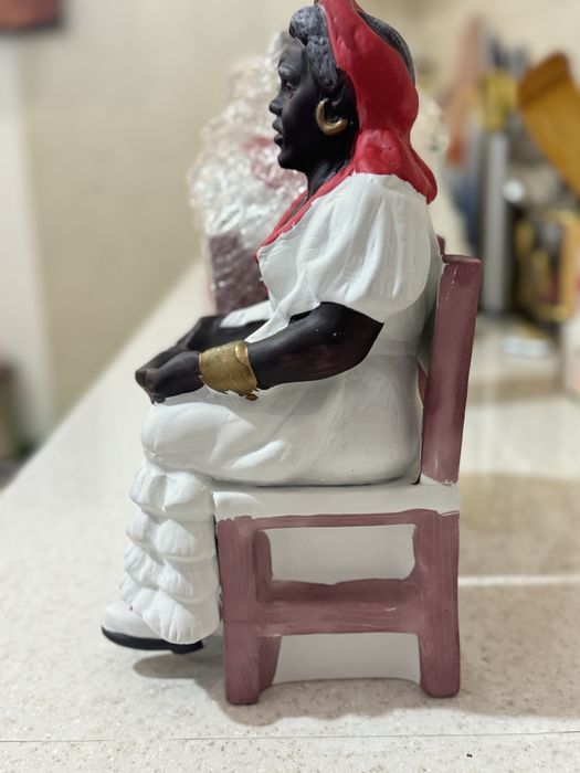 Статуэтка. Для дома.