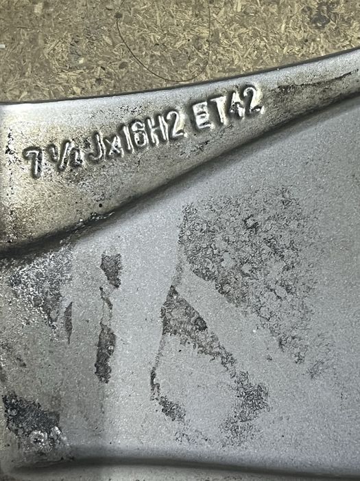 Диски оригинал R 16