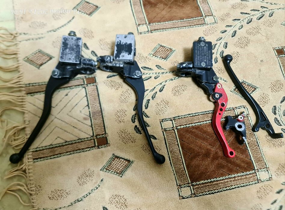 Продам запчасть  на скутер 150сс!