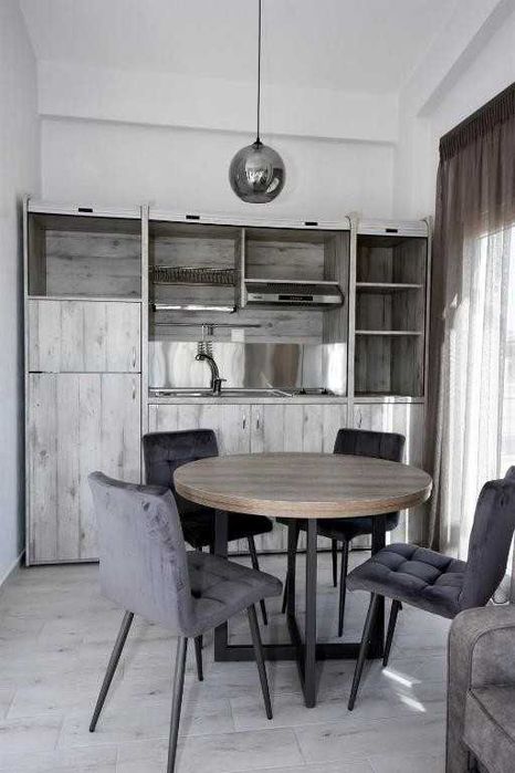 Луксозен жилищен комплекс с басейн – инвестиционен имот в Гърция