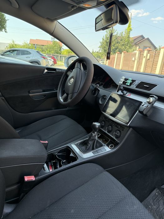 VW Passat B6 2.0 TDI BMP | CarPlay | Propietar unic