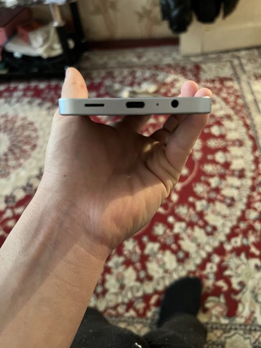 Продам самсунг память 128 за 40000