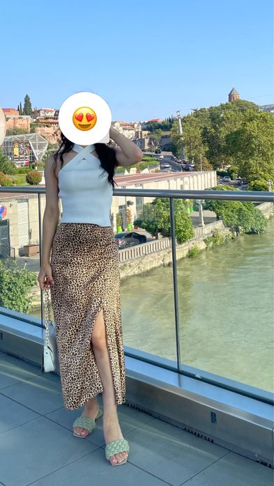 продам платье в отличном состоянии