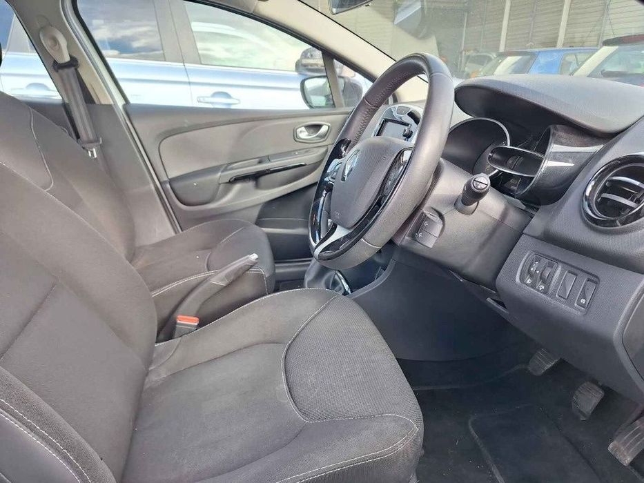 Parasolare Renault Clio 4 2015 HATCHBACK 0.9 i H4B