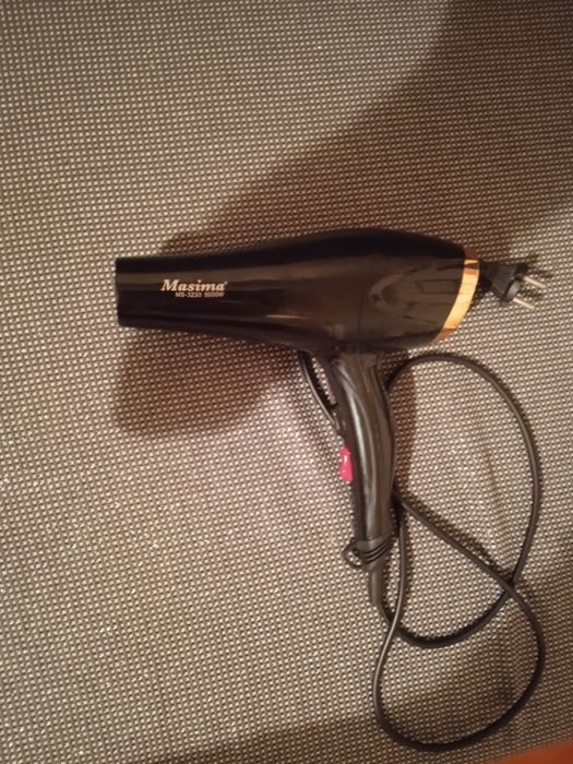 Продам фен для волос марки Masima 5000w