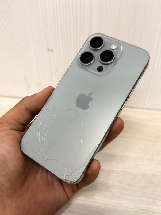 Iphone 15pro 256gb