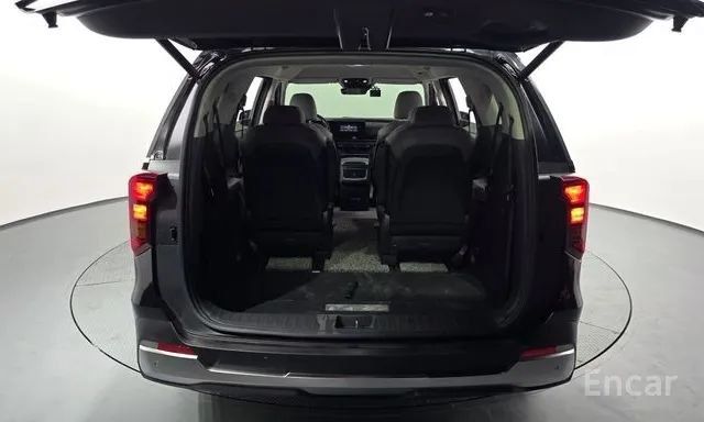 Kia Carnival Hybrid 9-o'rindiqli zakazga obkeberamz CIP 31.150$