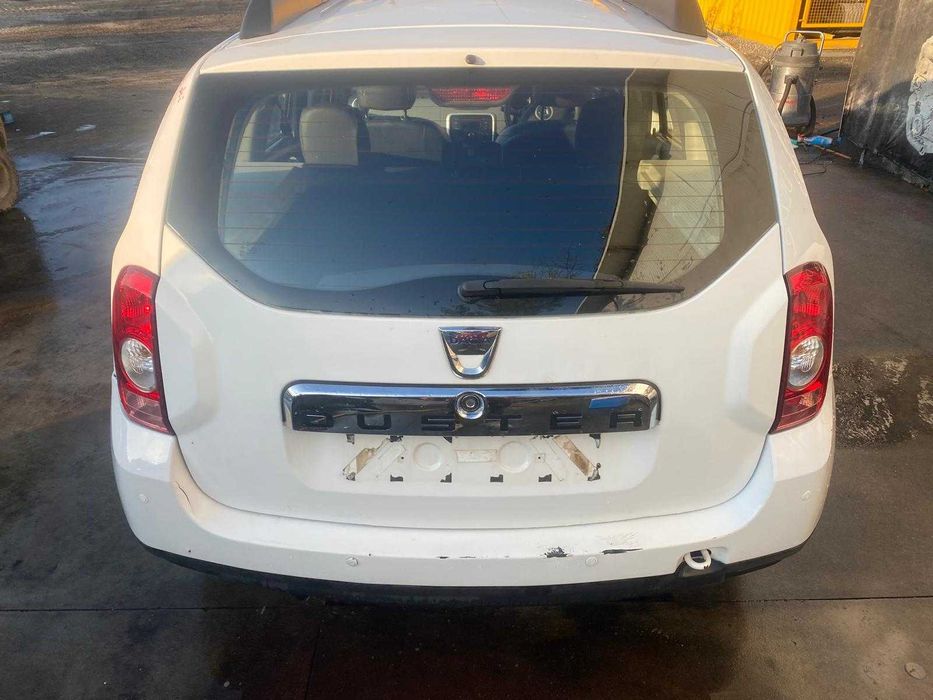 dezmembrez Dacia Duster 1.5dci 2014/bara fata duster /usa duster/haion