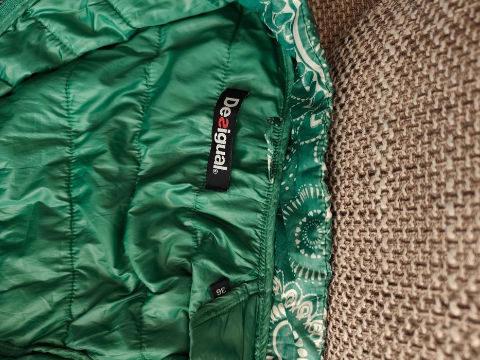 Пролетно яке Desigual