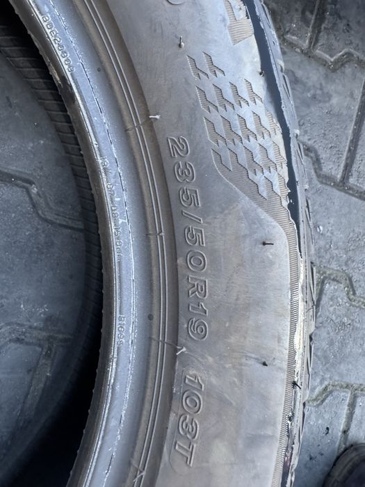 235/50/19 Bridgestone 2023