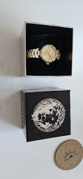 Стилен  дамски часовник