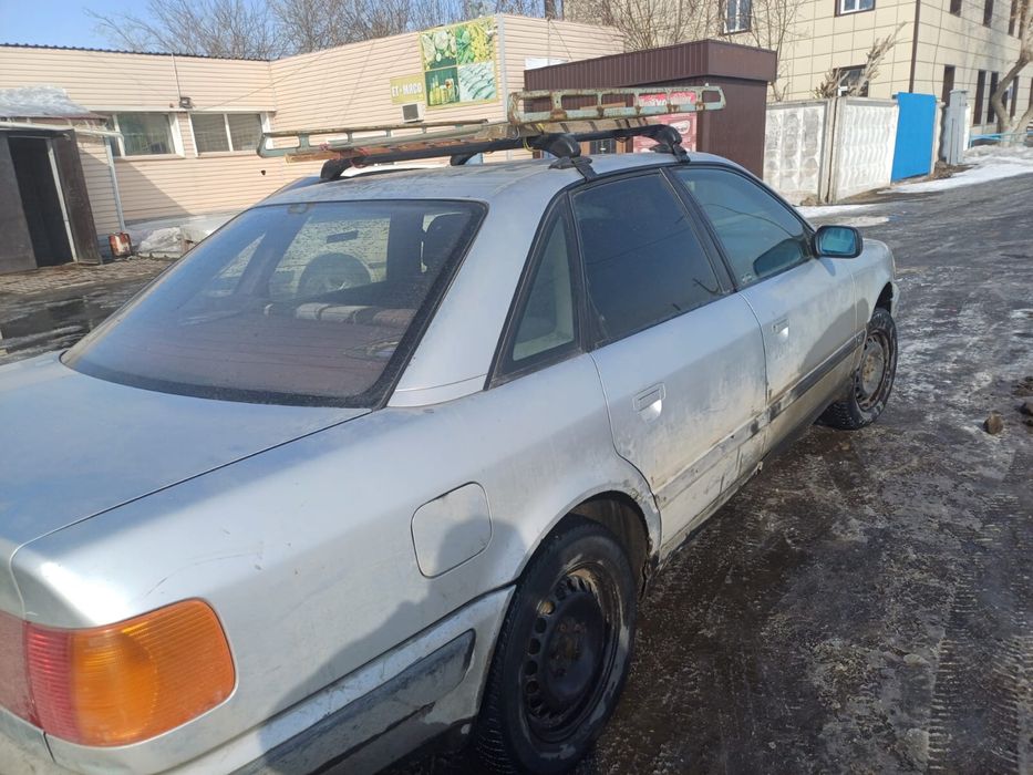 Продам Ауди 100.