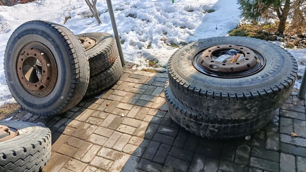 Шины камаза грузовые б/у