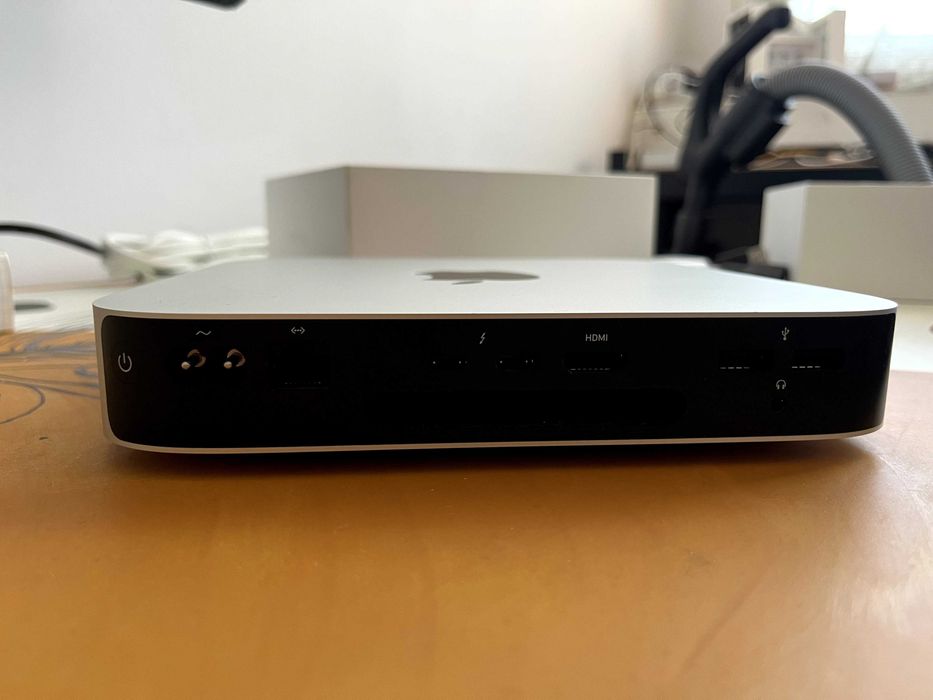 Apple Mac Mini M1 | 16GB RAM | 512GB SSD | Перфектно състояние
