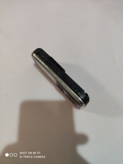 Продам телефон nokia 6233 на запчасти