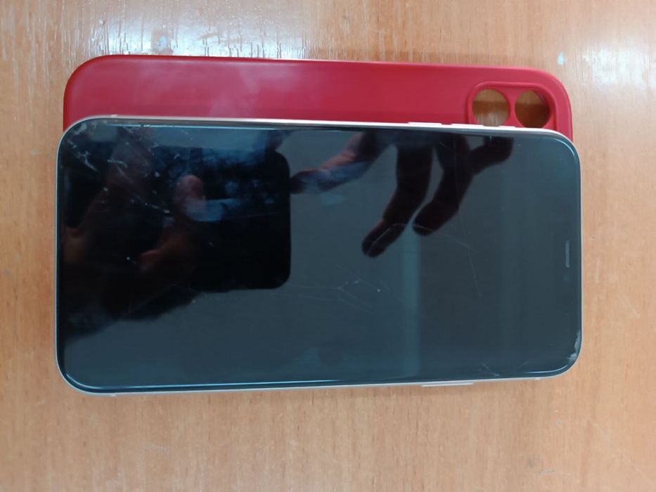 Iphone 11 в белом цвете
