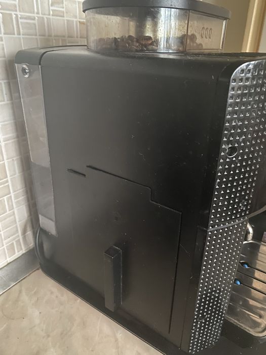 Кафе автомат Krups в отлично състояние