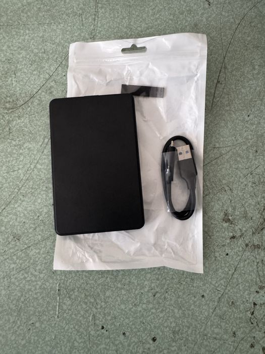 Външен хард диск 640gb