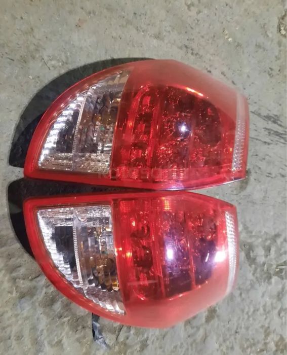 Продам фары/фонари рав4