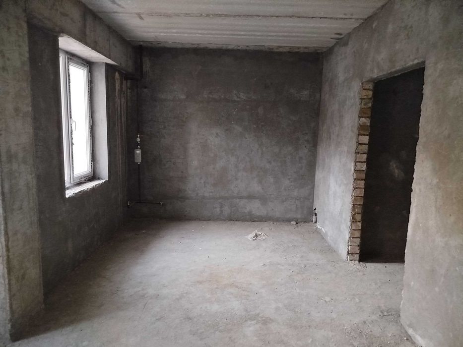 Продается двух уровневая квартира (Новостройка,Дуплекс)