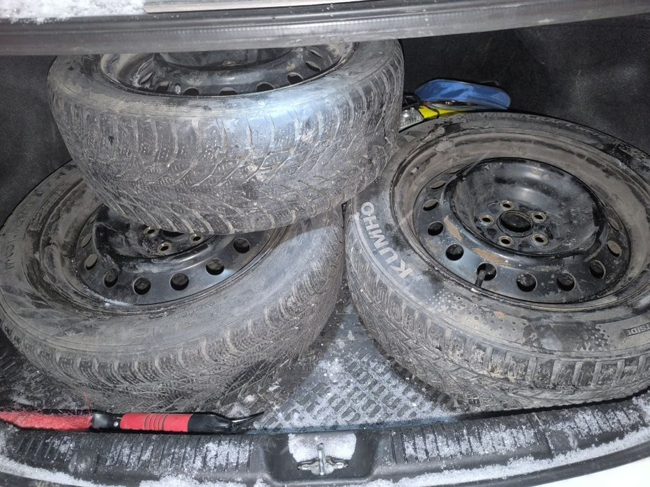 Диски шины на  тоиота каролла