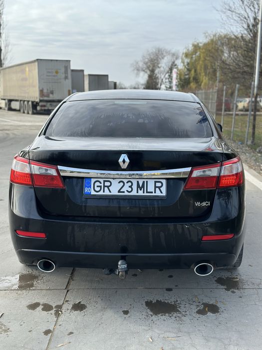 Vand Renault Latitude 3.0d v6