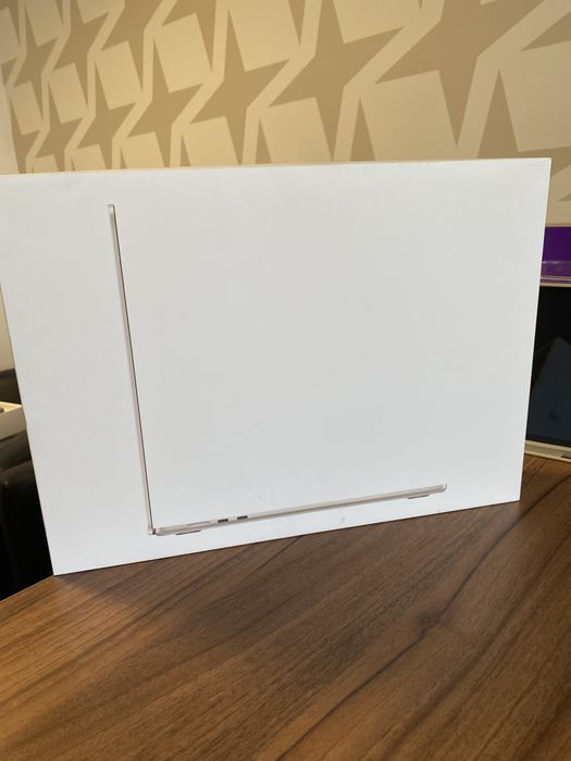 MacBook Air 15-inch/ 256 Gb / Starlight