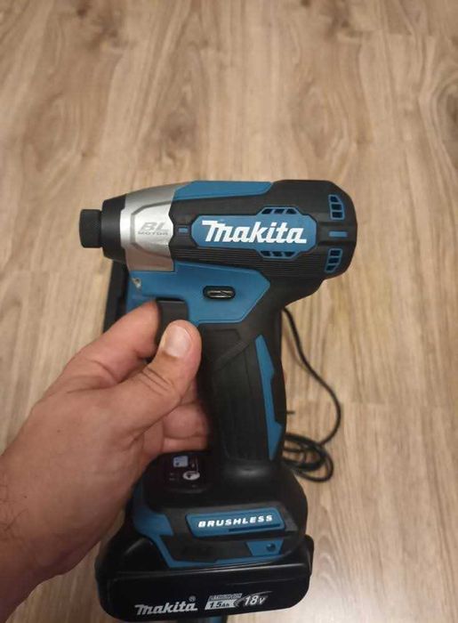 Комплект винтоверти makita