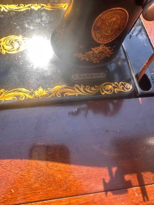 Masina de cusut SINGER functionala: PIESA de COLECTIE