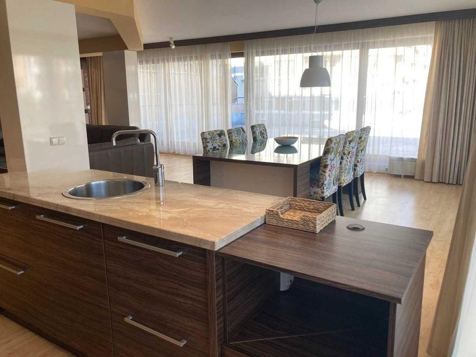 Дава се под наем Четиристаен апартамент в София, Борово - 330 кв.м за 1780 € - Снимка #3