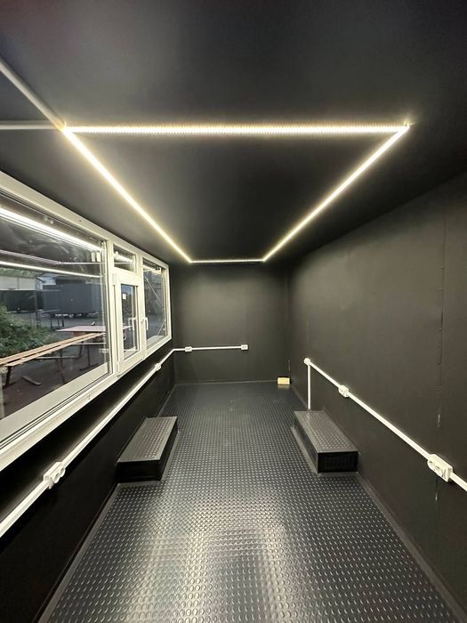 Торговий караван Каравани за бързо хранене